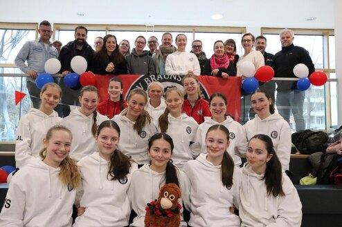 Hier siehst du unsere U14 Hockeymannschaft. Sie sind Deutscher Vize-Meister geworden.